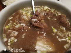 -萨拉伯尔(燕莎友谊商城店)