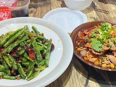 -冯烫烫跷脚牛肉·川菜小馆(武胜西街店)