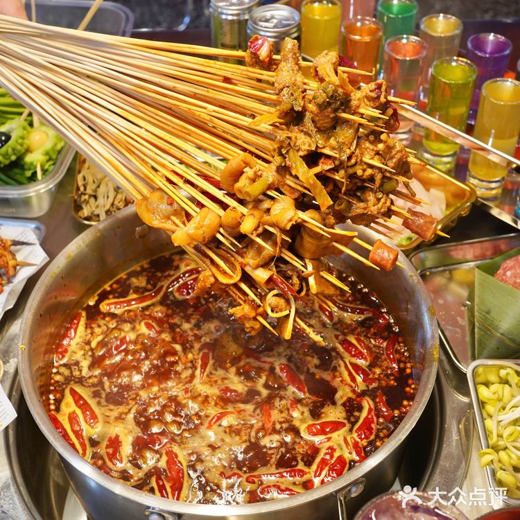 重庆首家罐头奶冰‼️超萌大白兔奶糖9r💥隐藏在串串店