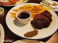 -羽深肉铺 Steak & Wine