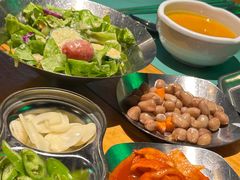 -唯成•韩国炭火烤肉 유성고기