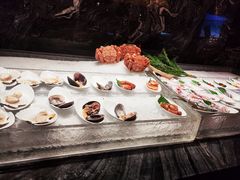 -雍容荟帝王蟹活龙虾展台自助(IFS黑金店)