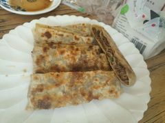 -溢心园香河肉饼总店