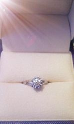 5790839_873837406_w1280p-威德钻石-克拉钻大本营(南京东路店)