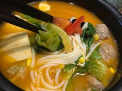 番茄贡丸米线-米鲜剁椒米线(梅溪湖店)