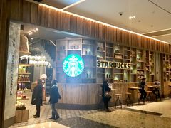 -星巴克臻选(湖滨道店)