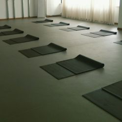 -馨媛瑜伽普拉提