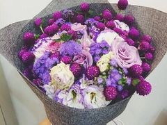 手捧花-容玉花店