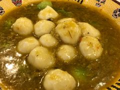 -隆江大酒店(雯婕商务楼店)