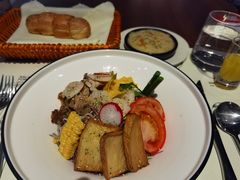 鸡肉大虾鲜蔬波奇碗-西堤牛排(龙德广场店)