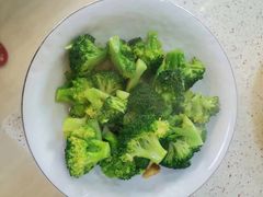 -天鹅到家·保姆月嫂育儿嫂(蔚蓝海岸店)