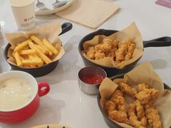 -必胜客(砂之船中东奥莱店)