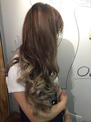 点击看大图 -MONE美发沙龙