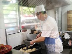-白玉兰小吃(新村路店)