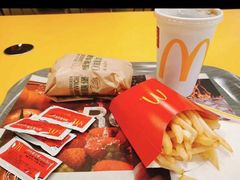 -麦当劳(武昌火车站店)