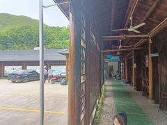 -安吉龙王山峡谷漂流