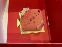 草莓慕斯-Salon de The de Joel Robuchon(外滩18号店)