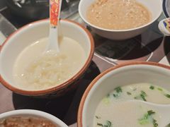 -尚尚仙·酸汤猪手·猪肚鸡火锅(华联万柳购物中心店)