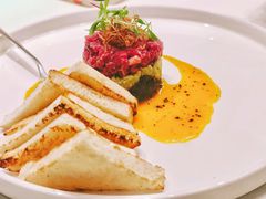 牛肉塔塔配牛油果黑橄榄酱-Solo(衡山路店)