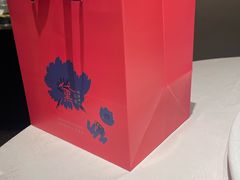 -黛遇·黛瓦宴花园餐厅
