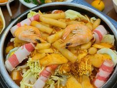 -贵宾庄炸酱面·韩式料理(高区店)