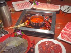 -二荆条·蜀鲜汇城市森林火锅