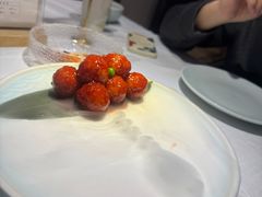 杨梅丸子-半勺·新徽菜(银泰城店)