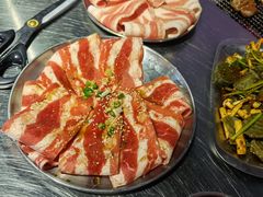 -马路牙子地桌烤肉(工体店)