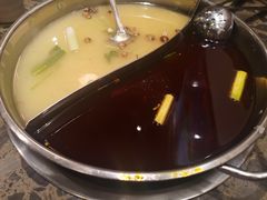 -肖肖酸萝卜鱼火锅(总店)