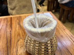 -云阿蛮云南生烫牛肉米线(奉贤路店)