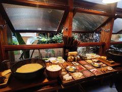 -银米·云南传统过桥米线(双廊黑金冠店)