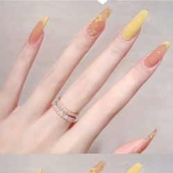 -悦指间美甲美睫