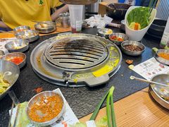 -GOGIYA·咕叽吖韩国传统烤肉店(东方新天地店)