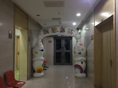 -上海市虹口区青少年活动中心(欧阳路)