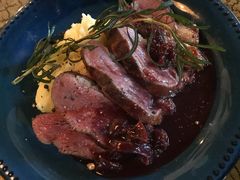 -羽深肉铺 Steak & Wine