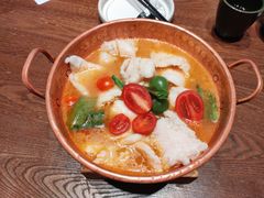 版纳野果酸汤鱼-云海肴·汽锅鸡·云南菜(领展购物广场·中关村店)