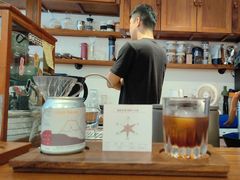 -Line来恩咖啡(石厦花园店)