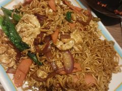 -街角等你.大连海鲜烧烤.经典铁板海鲜串(西安路店)