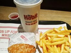 -The Habit Burger Grill 哈比特汉堡(爱琴海店)
