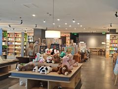 -魔方城市书房(中街益田店)
