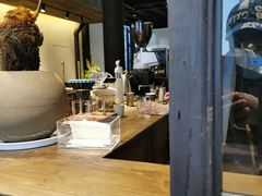 -Metal hands·铁手咖啡