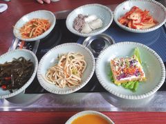 饭前小菜-长今家韩国料理(瑞景店)