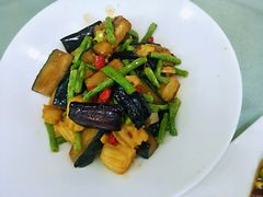 茄子焖豇豆-稻香餐厅中餐干锅(劼人路店)