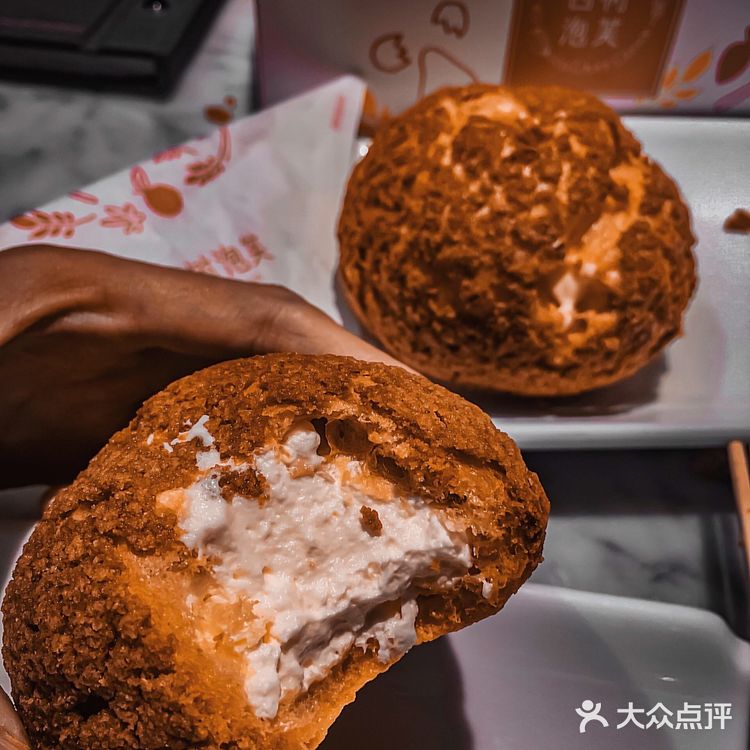 广州美食↗难以抵挡的泡芙诱惑