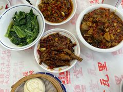 -堂瓦里·33年传统赣菜(第一街区店)