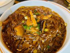 沙蒜烧豆面-新荣记(BFC外滩金融中心店)