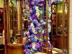 -秘密旅行Bonjour(黑金冠 江南西店)