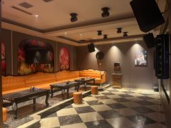 -圣地雅歌KTV(市府广场店)