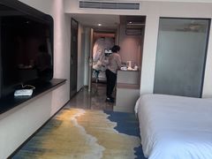 -华海酒店(茂名高铁站店)