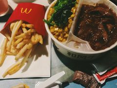 -麦当劳(世界城广场店)